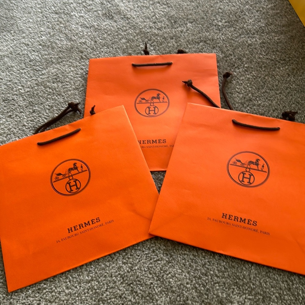COPY - Hermes 3 medium size paper bag